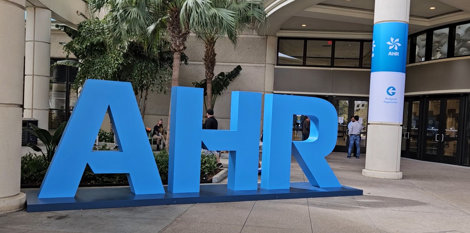 AHR