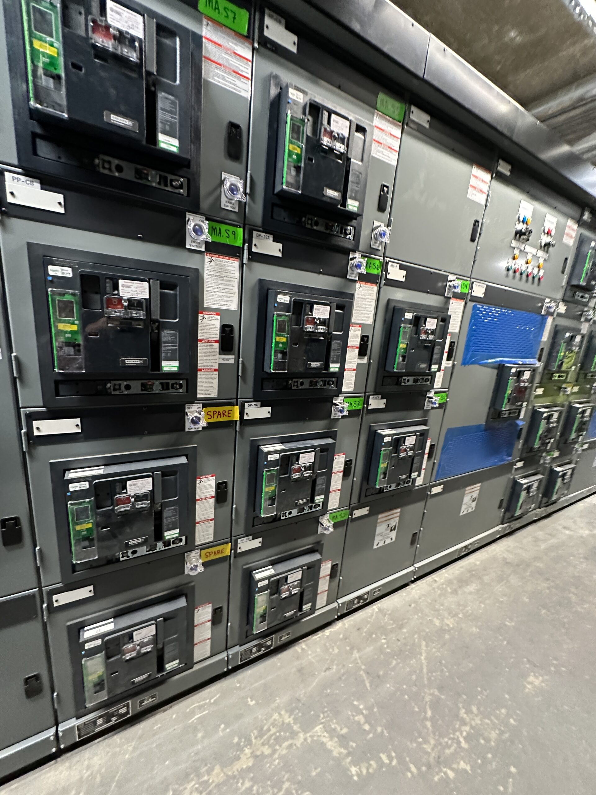 Figure 4: Electrification is an integral part of decarbonization efforts. Robust electrical distribution equipment such as this low-voltage switchgear helps ensure that those systems are resilient. Courtesy: McGuire Engineers