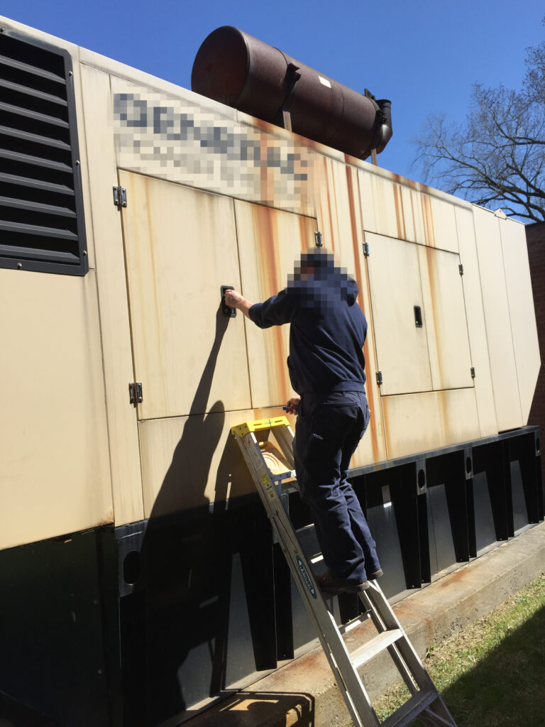 Figure 1. Example generator installed without maintenance platform, requiring maintenance staff to use a ladder for access. Courtesy: CDM Smith