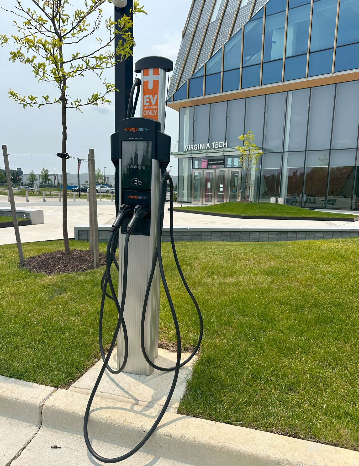Figure 2: ChargePoint products provided dual-port electric vehicle service equipment for a college campus project. Courtesy: SmithGroup