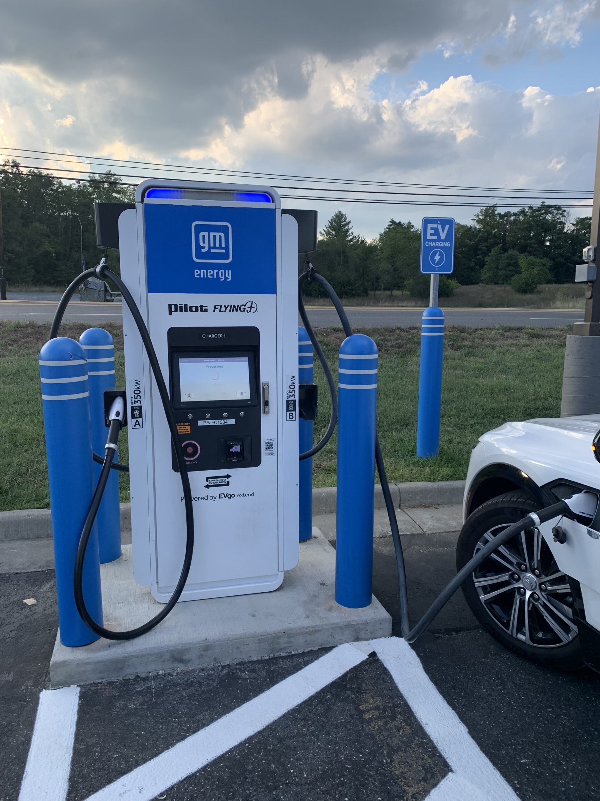 Figure 3: This Level 3 charger is properly protected from potential collisions by having bollards installed. Courtesy: CDM Smith
