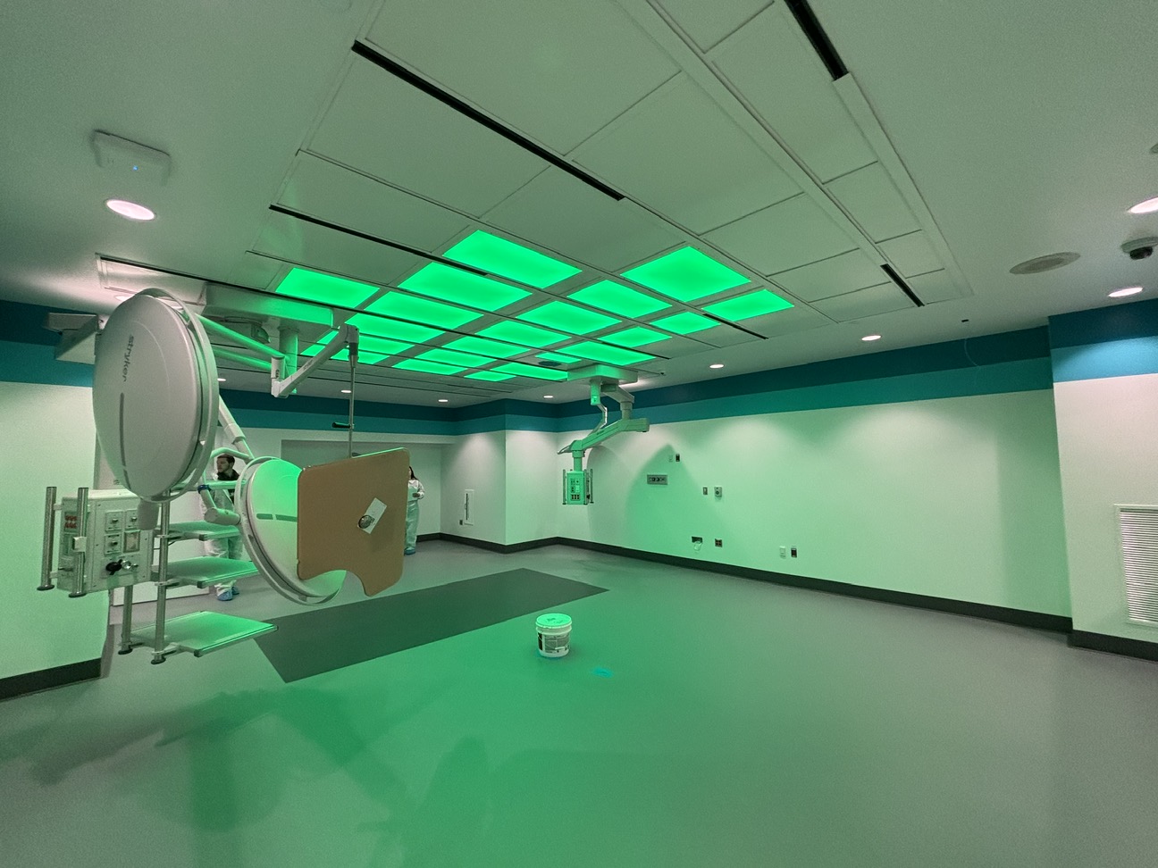 Figure 1: A new bi-plane neuro operating room at MaineHealth's Maine Medical Center. Courtesy: Fitzemeyer & Tocci Associates Inc.