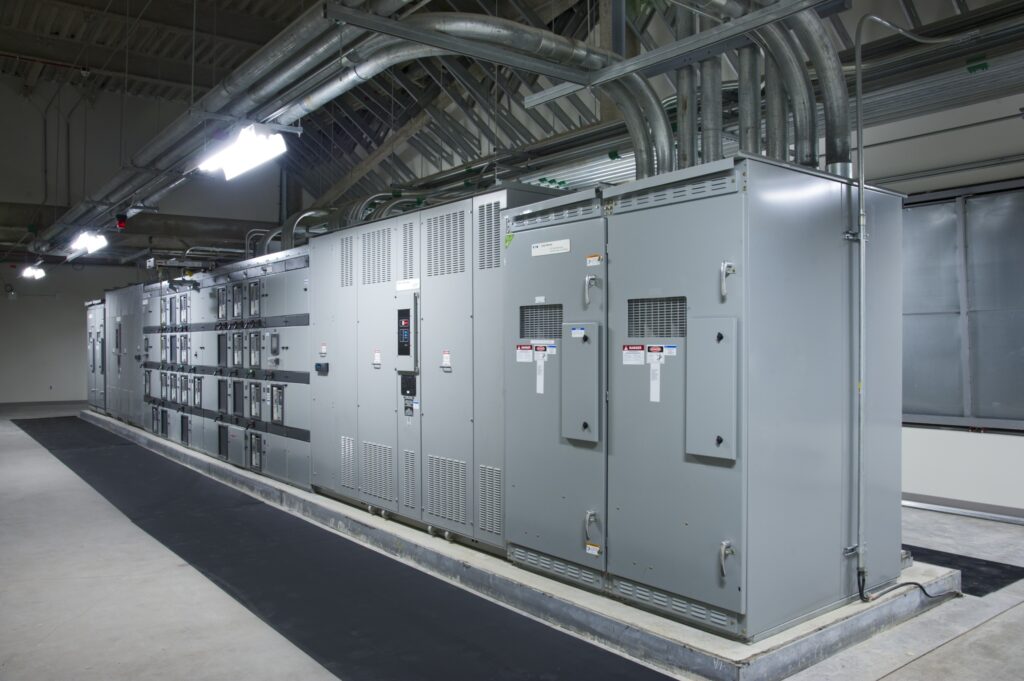 Figure 1: Double-ended secondary unit substation with primary selective switching arrangement and UL 1558 secondary. Courtesy: Kevin G. Reeves, CannonDesign