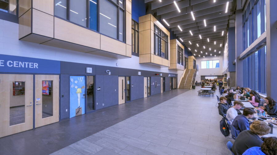 Walled Lake Consolidated Schools Western High School Learning Commons. Courtesy: Peter Basso Associates Inc.