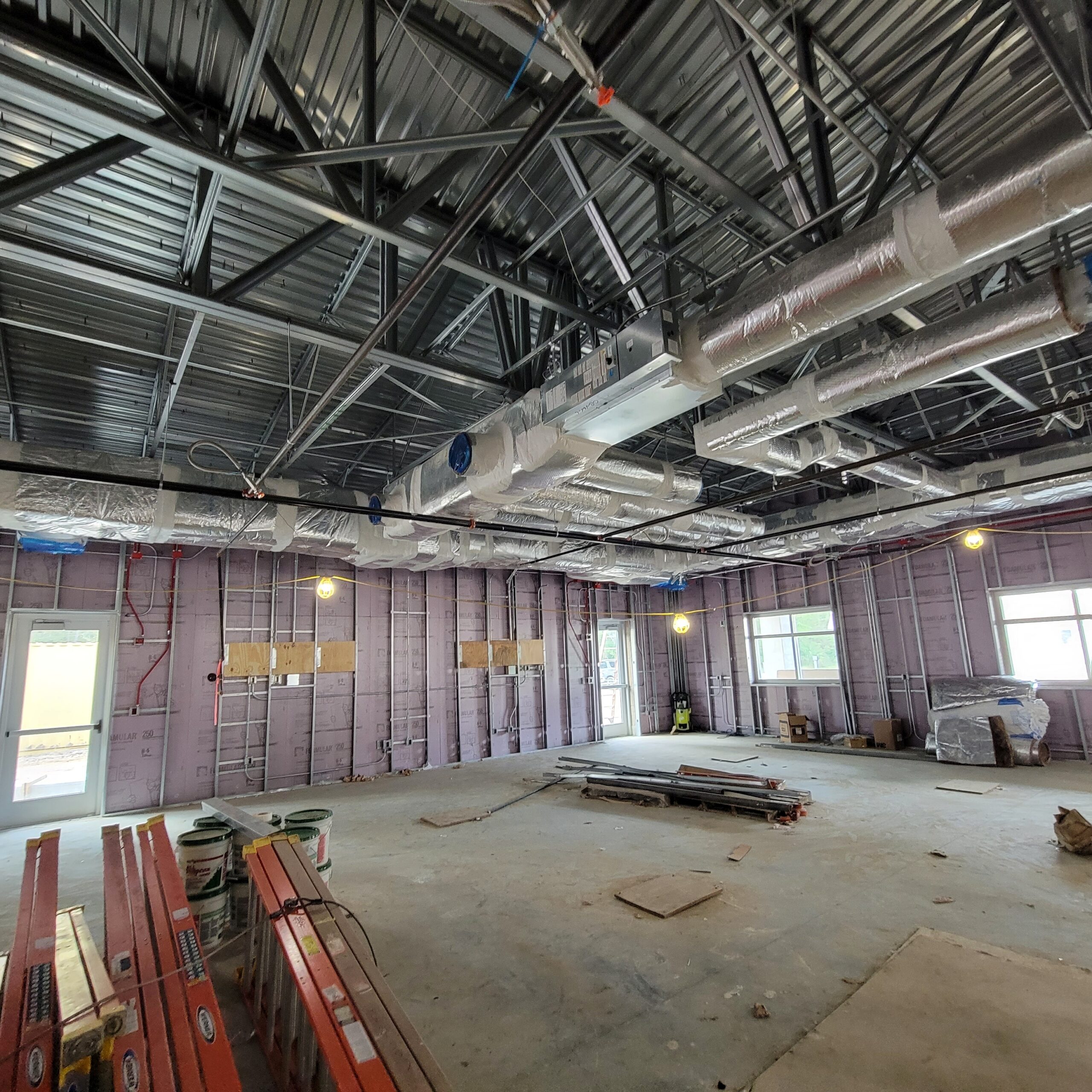 Figure 6: Variable air volume box installation during building construction. Courtesy: CDM Smith