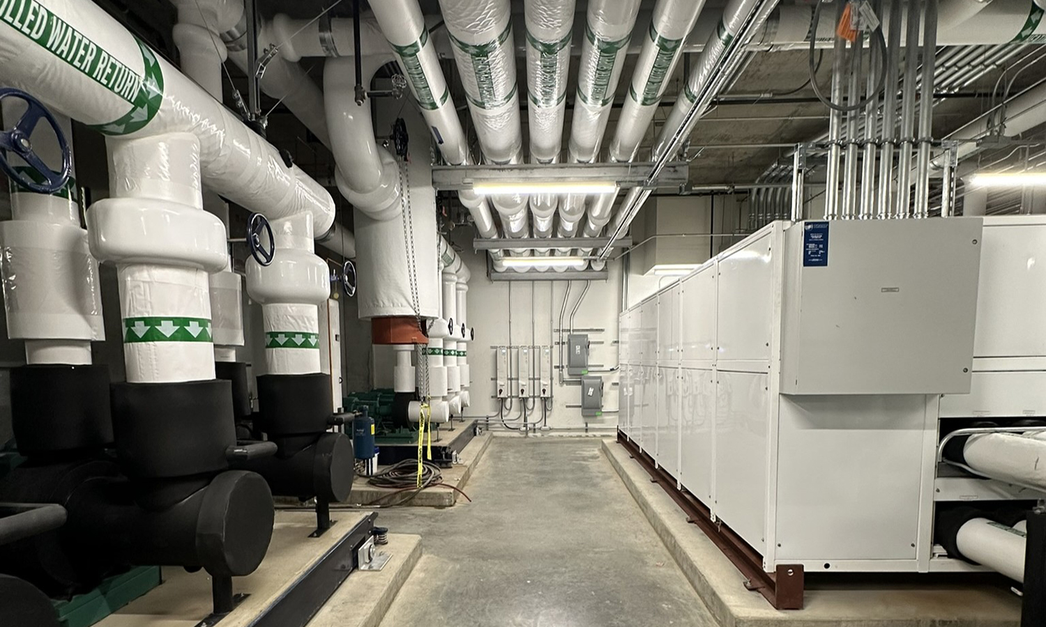 Figure 1: Heat recovery chiller and piping. Courtesy: Affiliated Engineers Inc.