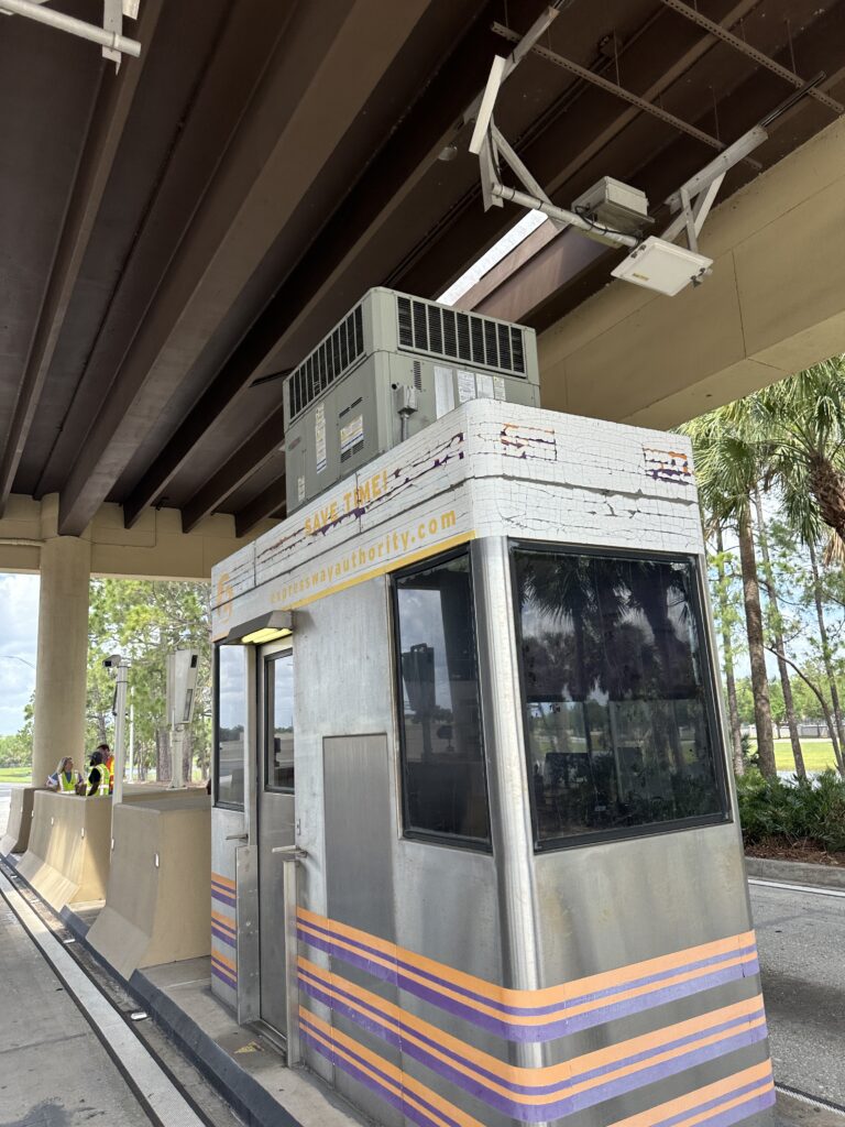 Figure 2: Tollbooth with a unitary packaged rooftop unit. Courtesy: CDM Smith